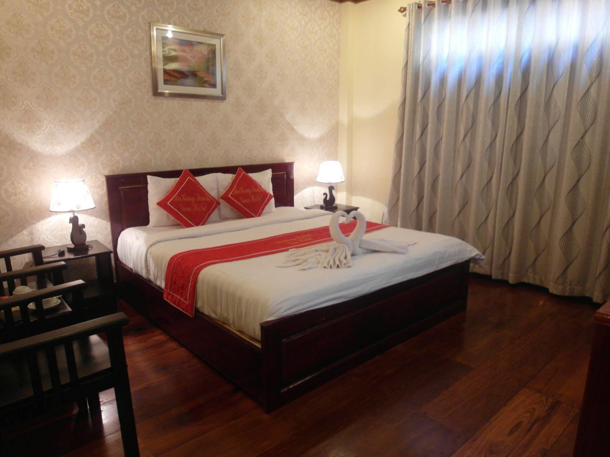 לואנג פרבאנג Mekong Sunset View Hotel מראה חיצוני תמונה