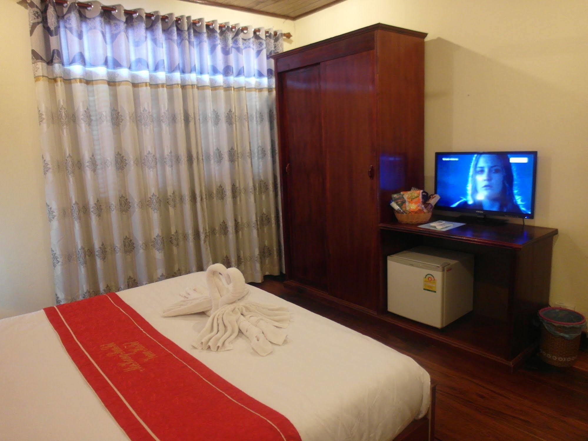 לואנג פרבאנג Mekong Sunset View Hotel מראה חיצוני תמונה